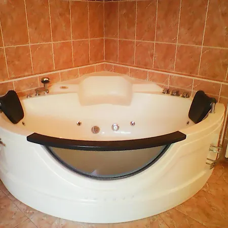 U Zlate Brany Cesky Raj Wellness Pensjonat