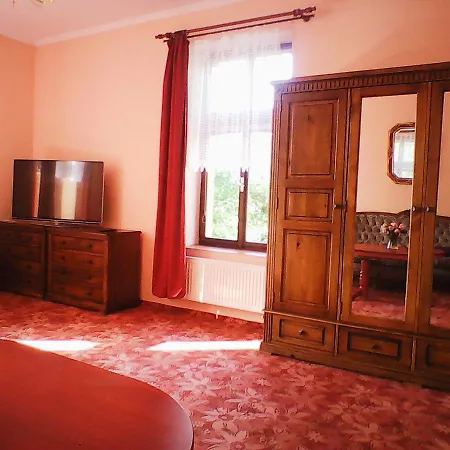 U Zlate Brany Cesky Raj Wellness Pensjonat 4*